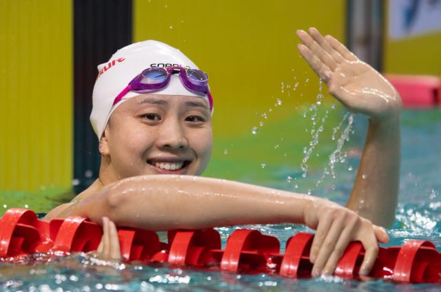 乐鱼app-乐鱼(官方)体育官方网站-LEYU SPORT-世界杯上海站中国泳军24枚奖牌 奥运战队表现抢眼