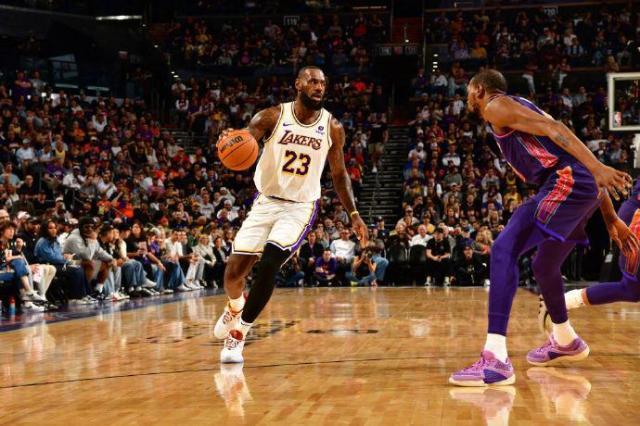 乐鱼app-乐鱼(官方)体育官方网站-LEYU SPORT-回应！詹姆斯：湖人罚球多是因为我们很少投三分