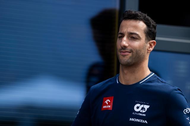 乐鱼app-乐鱼(官方)体育官方网站-LEYU SPORT-10年前历史重演 里卡多顶替德弗瑞斯关键还是霍纳