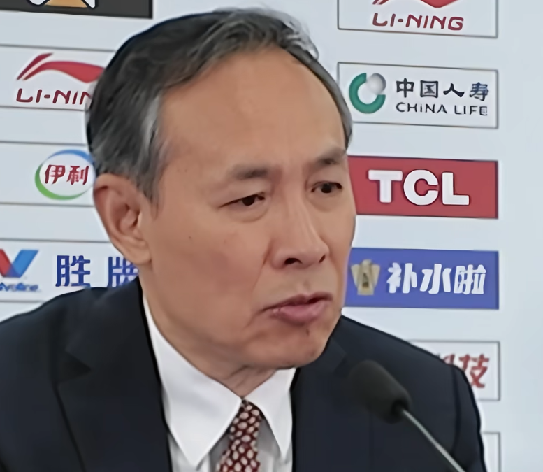 乐鱼app-乐鱼(官方)体育官方网站-LEYU SPORT-胜同曦发布会!许利民直指下半场防守回暖,回应斯佩尔曼顶撞!